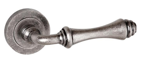 Old English Durham Lever on Round Rose - Distressed Silver